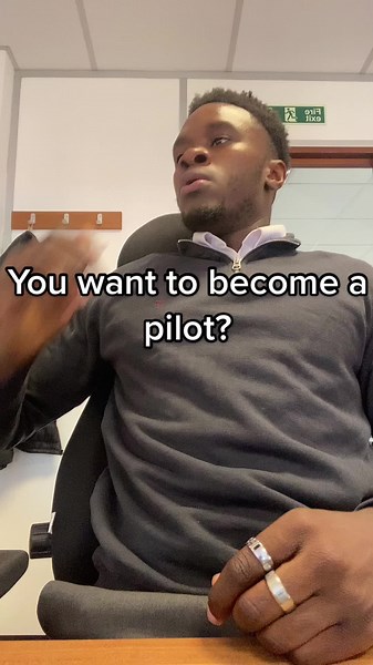 Where are my aviators #aviation #pilot #airlines #flying #helicopter #flightschool #atpl