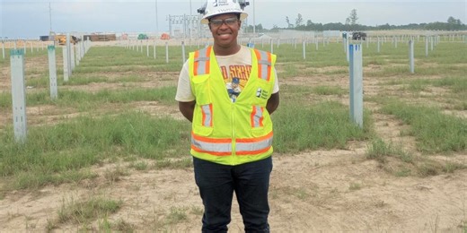 Amazon launches 1 local solar farm, on track for another