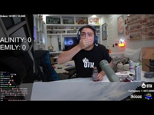 Mizkif's pool stream perfect start - Alinity vs his sister