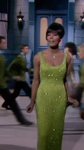 The lovely Dionne Warwick 🤎 | Fool In Love Fest