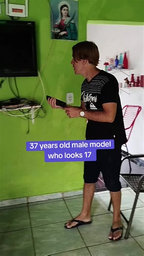 37 years old male model who looks 17 | model