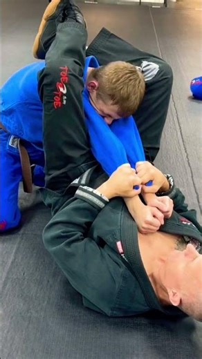 Double Arm Armbar 🔒 Maximum Control from Guard