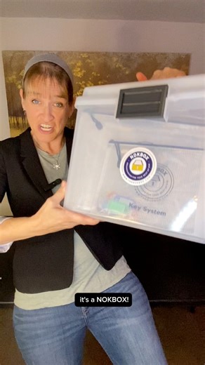 What comes in a NOKBOX and how to choose a kit. #nokbox #thenokbox #ad Nokbox: Organizing for your Next of Kin | IOrganize