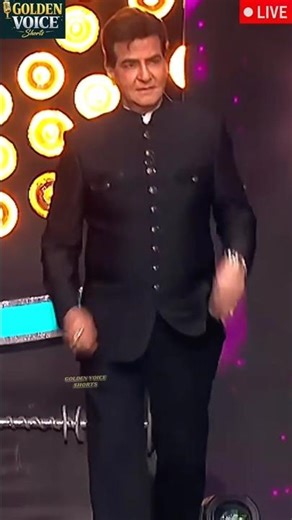 Pyar Ka Tohfa Tera ❤️ Live Dance by Jeetendra & Jaya Prada 🔥 #shorts #trendingshorts