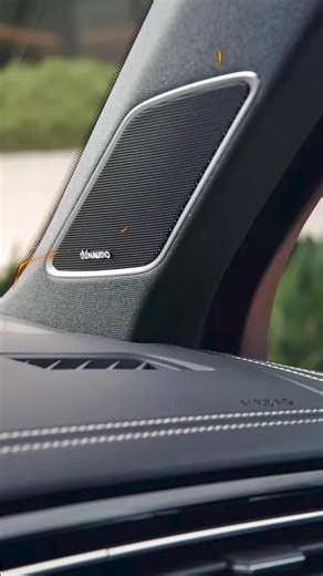 Touareg with DYNAUDIO. Made for days when the lights fade, the bass drops, and the road becomes your stage. #Touareg #Volkswagen #VWAbuDhabi #AbuDhabi #AlAin طوارق مع نظام صوت DYNAUDIO المذهل، لأيامٍ استثنائية يكون فيها الطريق لك وحدك. #طوارق #فولكس_واجن #فولكس_واجن_أبوظبي #أبوظبي #العين | Volkswagen Abu Dhabi
