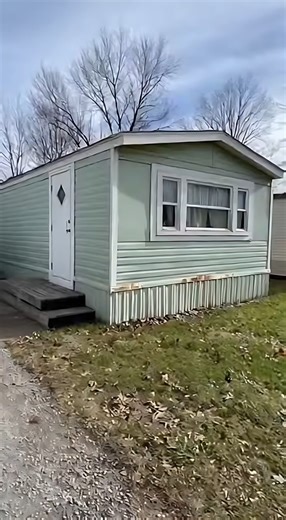 Used manufactured home priced at $12,900 The exterior has light wear and a small skirting area that may need repair. Inside, the home features a basic living room, a kitchen with older cabinets, one clean bedroom, and a bathroom that only needs minor sink-area fixing. #usedmanufacturedhome #mobilehome #under20k | Mobile Homes For Sale Under 5000