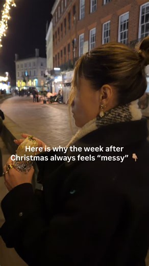 This time between Christmas and New Year is where so many women get stuck 🙅🏽‍♀️ There is loads of food left over. You are eating past fullness. You feel guilty every time you do. And you keep telling yourself it does not matter because you will get back on track in January. So you convince yourself you might as well eat everything now. Because from the 1st you are going to be strict. You are going to cut back. You are going to restrict. And that is exactly the problem. You do not need to devou