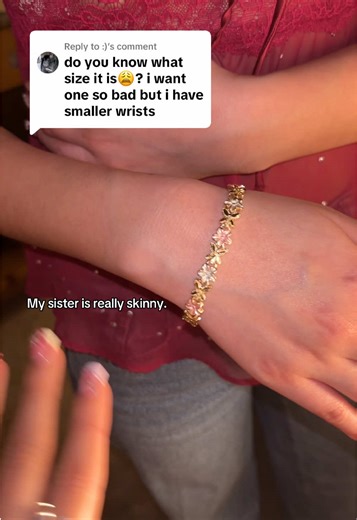 Stylish Gold Bracelets for Women