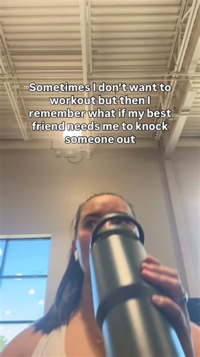 Courtney | Identity Health Coach on Instagram: "Aries isn’t the most loyal zodiac sign for no reasonnnn. One thing about me is I’ll ride to the end of time for my friends (and family of course). And if that’s my gym motivation so be it 🤷🏻‍♀️ #bff #workout #motivation"