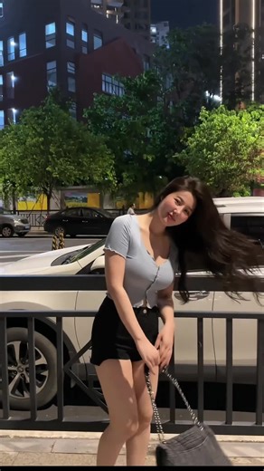 Empowering Single Women in America Over 30