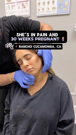 26K views · 36 reactions | She’s 30 WEEKS PREGNANT 擄 #kingofcracks #chiropractor #pregnant #pregnancy #prenancypain #selfcare #ranchocucamonga | King of Cracks at Elevate Chiropractic | Facebook