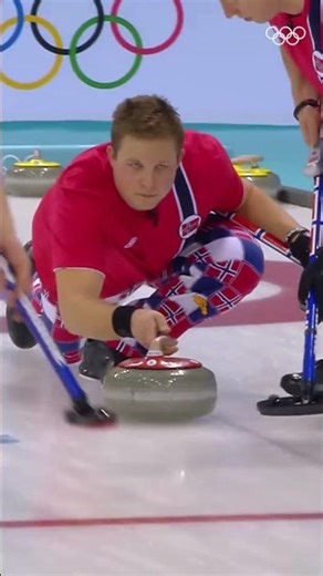 Another day, another slay for Norway's curling team. 🥌 🤩 #Olympics #MilanoCortina2026 #Curling