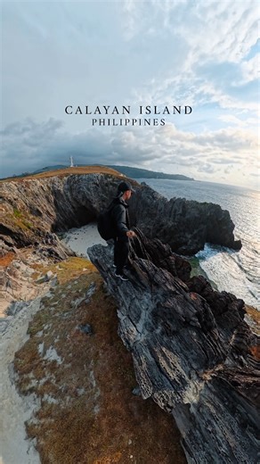 This is Calayan Island, one of the most remote islands in the Philippines. It took over 24 hours to get here, but it was absolutely worth it. To capture every angle of this journey, I brought the new Insta360 Philippines X5. Its 8K resolution brings out the island’s beauty in every detail. From rugged paths to rocky trails, FlowState Stabilization kept everything smooth and steady. The magic of 360º is being able to shoot first and frame later. Plus, the app is super easy to use whether on mobil