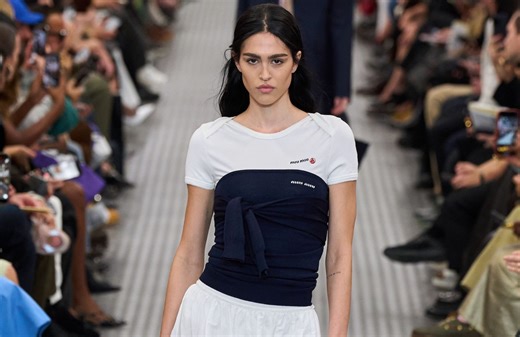 Ce printemps, le bustier devient l’atout charme d’un layering élégant - Elle