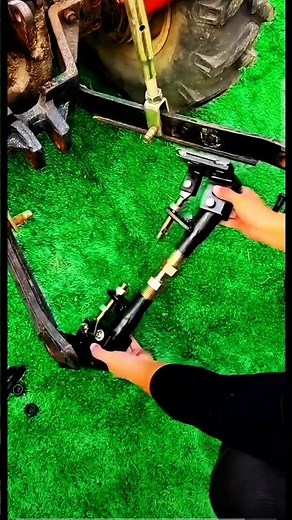 Tractor 3 Point Hitch Installation & Function Explained | Tractor Linkage System #Shorts