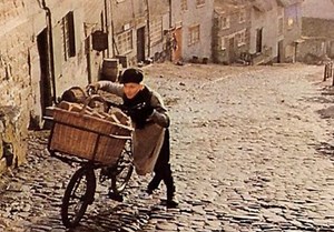 See Ridley Scott’s 1973 Bread Commercial—Voted England’s Favorite Advertisement of All Time