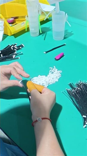 Assembling Connectors for Wiring Harnesses​​