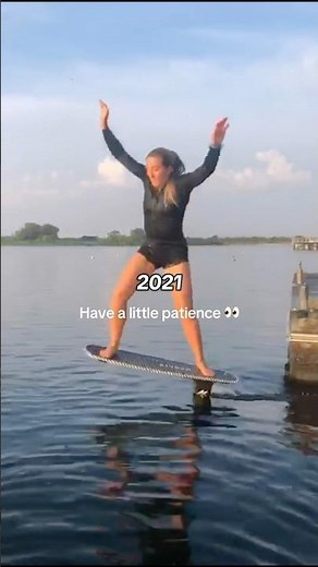 She Tries Pumpfoiling After 4 Years… The Progress Is INSANE! 😳#progress #patience #pumpfoiling