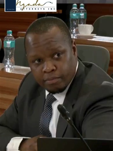 Retired Lieutenant Colonel Jakobus Prinsloo told the Madlanga Commission of Inquiry that break-ins at the DPCI offices in Port Shepstone mostly happened during weekends and evenings 🚨 He testified that at least three laptops were reportedly stolen during one of the incidents 💻👀 The commission continues to investigate the circumstances surrounding missing drug exhibits and security failures at the facility ⚖️ #MadlangaCommission #Hawks #SouthAfricaNews #CrimeInSA #Justice 🚨