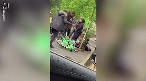 Shocking moment two police officers are attacked in Hackney, London