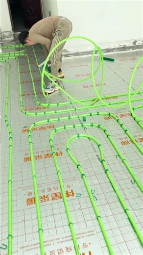 Real photos of underfloor heating installation. Leave professional tasks to professionals.
