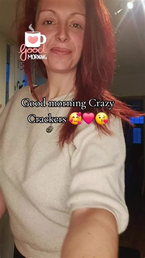 Apologies in advance. The ring light is gonna get me in bother! It makes my leggings look thin 🙈