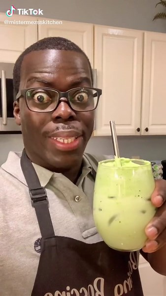 Delicious Matcha Dalgona Latte Recipe