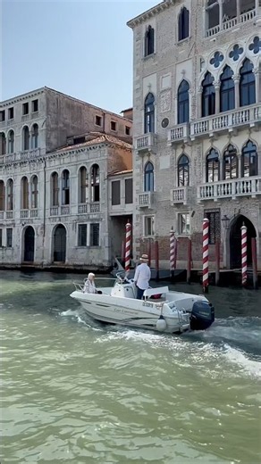 Venice - Real Life Or Old Times Film?