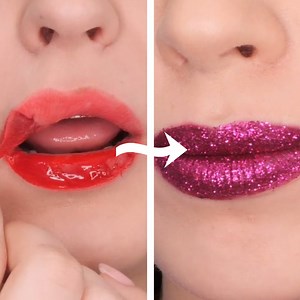 Shiny Colorful Lips In Seconds! Makeup Hacks! | Hungry Panda
