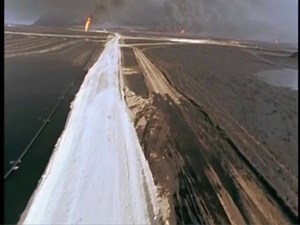 Lessons of Darkness - Werner Herzog (1992)