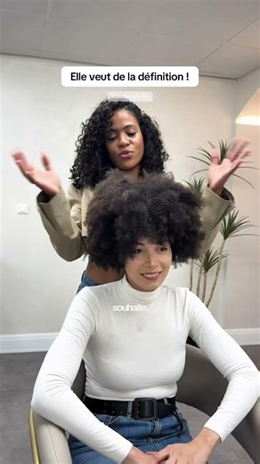 Marie a de magnifiques cheveux , elle veut aujourd’hui de la définition ! #afro