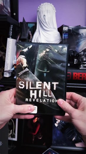 Don’t worry kids, we’ve got Silent Hill at home 📀 Revisiting Silent Hill: Revelation — the foggy, chaotic sequel that tried to take the nightmare even further. It’s loud, messy, very 2010s, and honestly… kind of comforting in its own cursed way. Perfect timing too, with the new reboot Return to Silent Hill creeping closer and dragging us back into the fog all over again. Sometimes you don’t need the newest nightmare. Sometimes the DVD is the ritual. #SilentHill #SilentHillRevelations #SilentHil