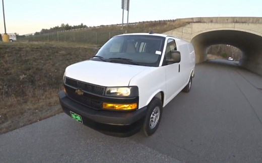 【第一视角】美国试驾 2020款 雪佛兰Express VAN 厢式货车