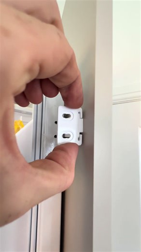 Fixing Newbuild Fridge/Freezer Door Issues Easily