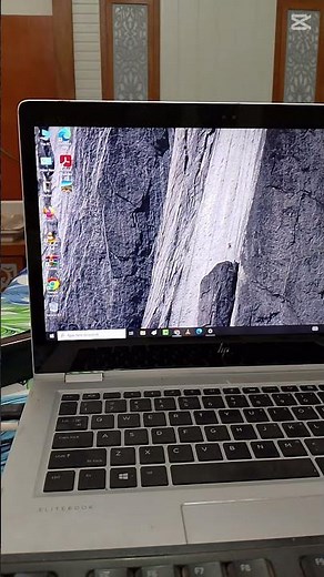 The BEST Way to Change Your Windows 10 Desktop Background