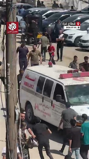 اللحظات الأولى عقب شن جيش الاحتلال الإسرائيلي غارة على محيط متنزه بلدية غزة
