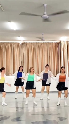 YOU’VE DONE REALLY WELL || LINE DANCE || HAPPY MOM #youtubeshorts #viralvideo #viraldance #yld