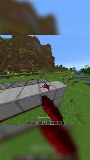 How to make a realistic garage door in Minecraft! #minecraft #simple #build