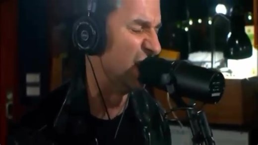 Exploring Depeche Mode: Insights on Dave Gahan and Martin Gore