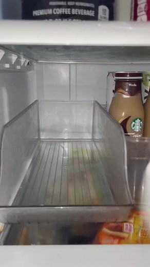 117K views · 83 reactions | Quick fridge restock..朗 - Satisfying organization hacks✨ #shorts #asmr #asmrrefill #fridgerestock #organize #asmrsound #asmrvideos | Hallie | Facebook