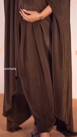 Celebrating Bollywood: The Glamour of Bollywood Songs and Actresses