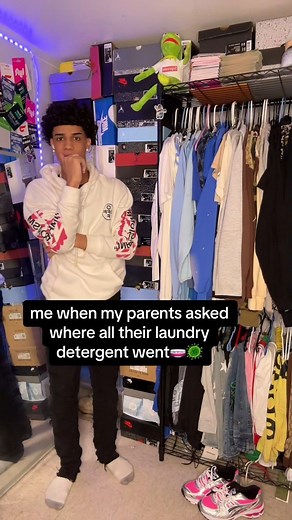 Brian ssessmann | I had mad #slime 😭😭 #explore #onlyfamousbrian | Instagram