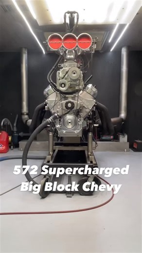 Here is a 572 cubic inch 14-71 Supercharged Big Block running at 7300 RPM. I love the sound of a high-RPM roots-blown Big Block. # #AreyoureadytobepoweredbyNRE | Engines Yard Auto