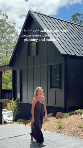If we could bottle that feeling, we’d call it ‘Home’. 🖤 And because we know you’ll ask… The stunning exterior cladding is all from - Stria™ Cladding Smooth on the entrance and back of the house - Hardie™ Flex Sheet & Hardie™ Axent™ Trim for that timeless board and batten look. 🏡 Reno Schooler Deb Gunnion: #ThreeBirdsRenovations #JamesHardieAU #ad