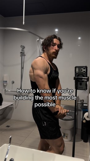 Alessandro 🔱 on Instagram: "Building muscle is extremely easy #gym #gymtok #bodybuilding #fitness #fyp"