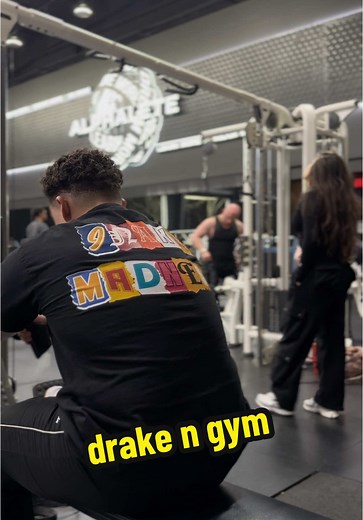 Drake’s Gym Workout Routine in Houston