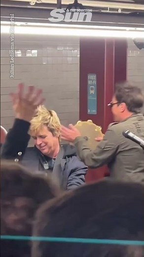 Green Day & Jimmy Fallon perform surprise New York subway show