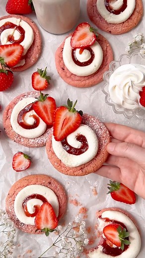 Strawberry Swirl Cookies🍓 YAY or NAY? Who wants one?? Vegan, No Egg, No Dairy, Easy! Crisp on the outside, chewy in the inside strawberry cookies topped with a dairy-free cream cheese strawberry jam swirl!🤤🍓 Unbelievably delicious! 🥵 What you’ll need: 🍓Dairy-free butter 🍓Caster sugar 🍓Vanilla / strawberry flavouring 🍓Dairy-free milk 🍓Plain flour 🍓Baking powder Bicarb of soda 🍓Freeze dried strawberries 🍓Fresh strawberries 🍓Pink food gel 🍓Vegan cream cheese 🍓Icing sugar 🍓Strawberry
