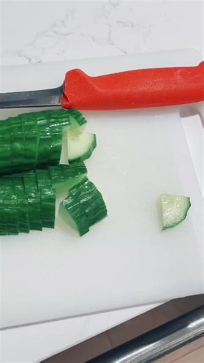 3.3K views · 143 reactions | Chomp Chomp #chomp #asmr #chew #dog #pet #shihtzu #tiktokpets | Thatdogstella | Facebook