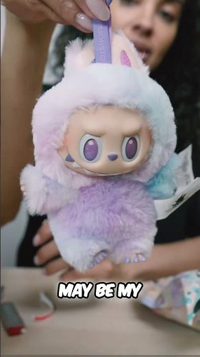 Unboxing the LUCK Labubu from Popmart's Big Into Energy Monsters series